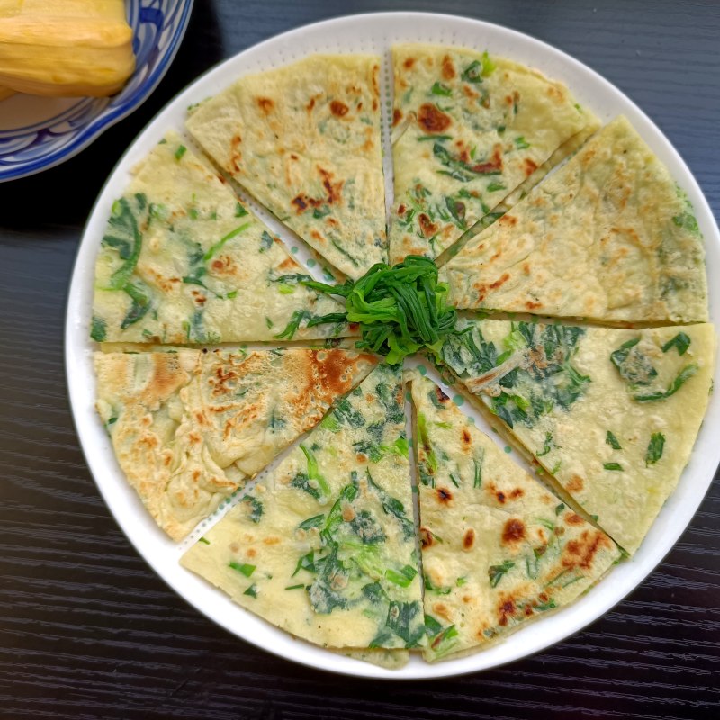 面条菜蛋饼的家常做法 面条菜蛋饼怎么做好吃